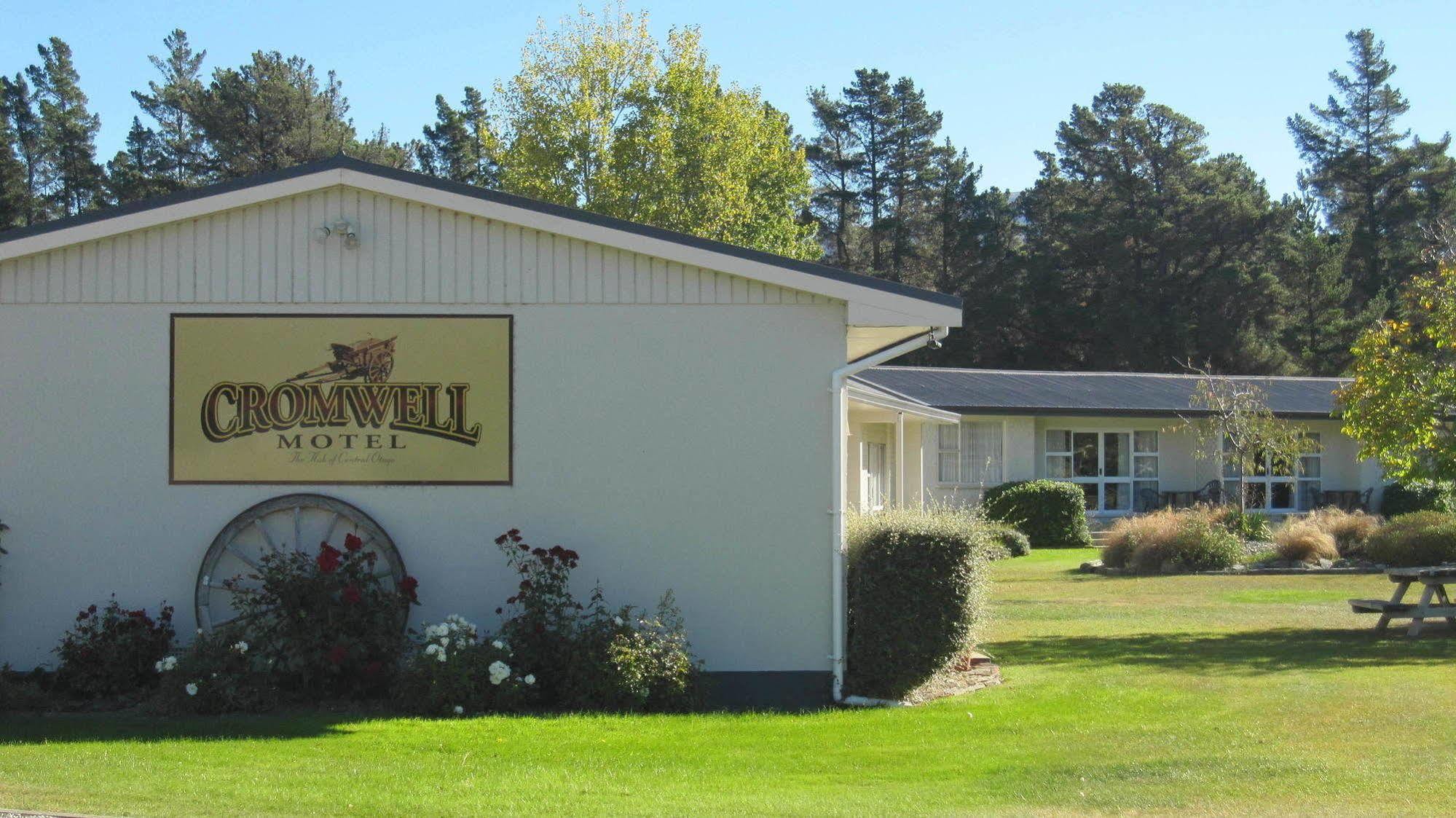 Cromwell Motel Bagian luar foto